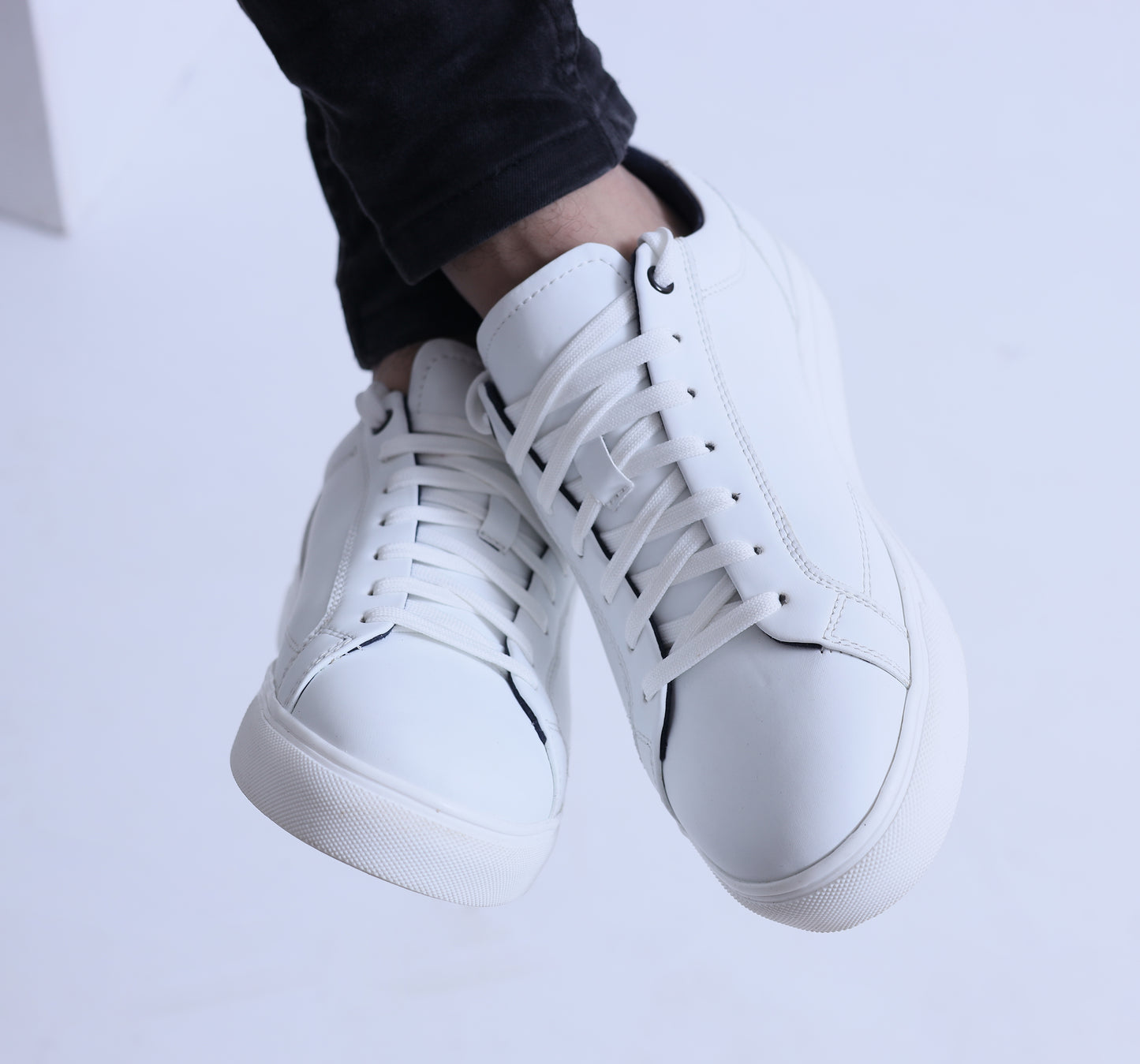 JOURNIE STREET SNEAKERS - WHITE